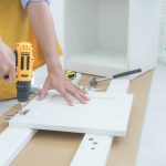 W aktualnych czasach ogromnie dużo osób przeznacza swój wolny czas przed telewizorem